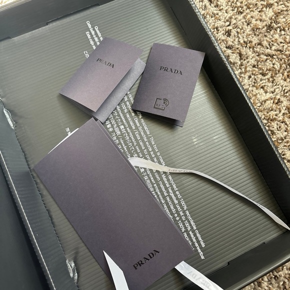 Prada Re-Nylon sneakers - Picture 4 of 4